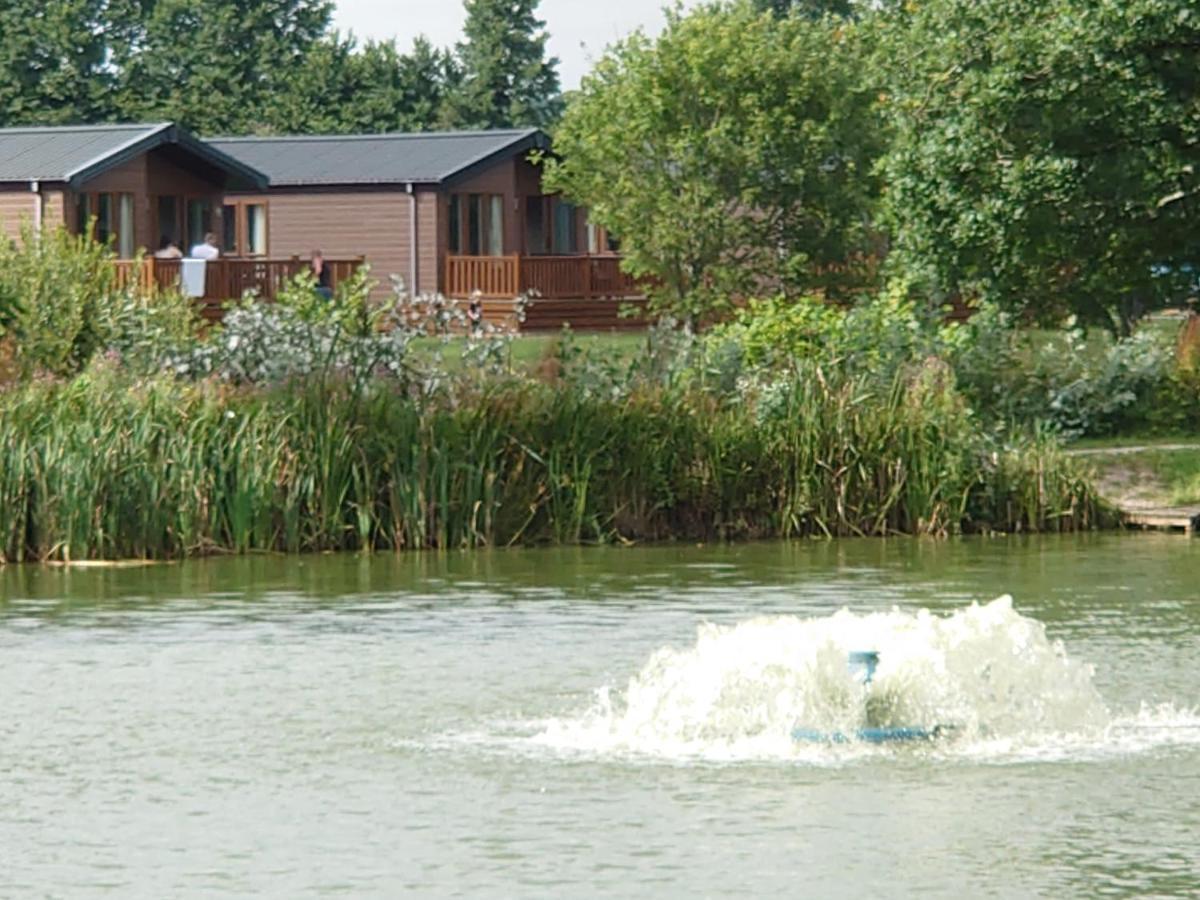 White Acre'S Holiday Park, 602 Sycamore Forest Saint Enoder ภายนอก รูปภาพ